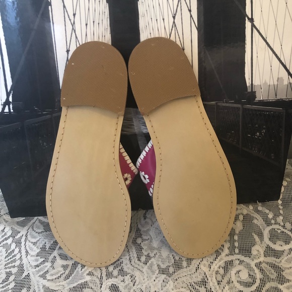 JACK ROGERS - Picture 6 of 7